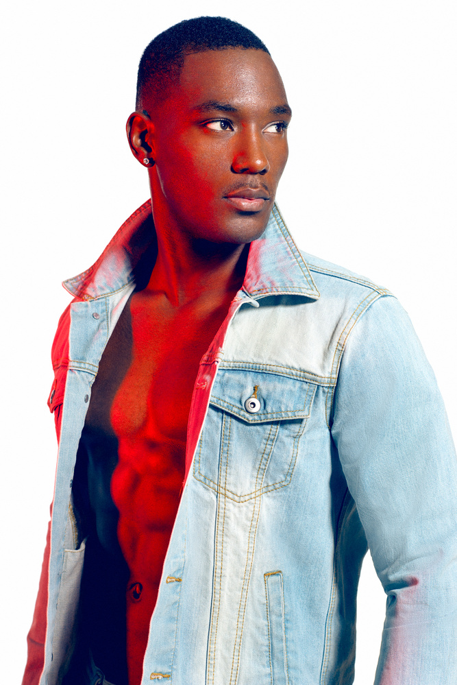 Model Testing with broncolor Siros. Photo: Lance Nicoll / @lancenicoll