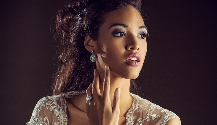 How I Shot It... Bridal Portraits in Hotel Room