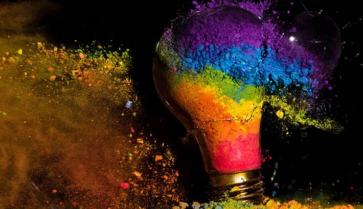 Exploding Light Bulbs Caught At High Speeds