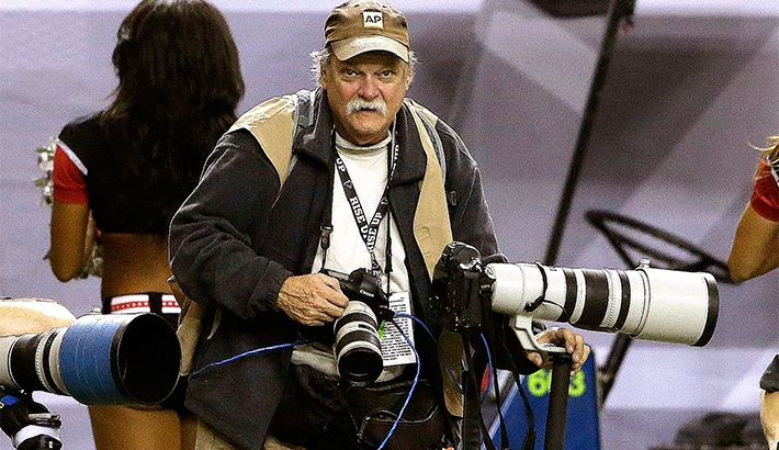 AP Photographer Dave Martin Passes Away After Football Game