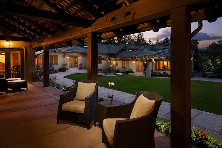 mike_kelley_architecture_photography_lighting_2