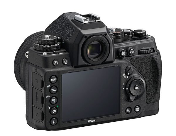 Nikon-Df-back-2
