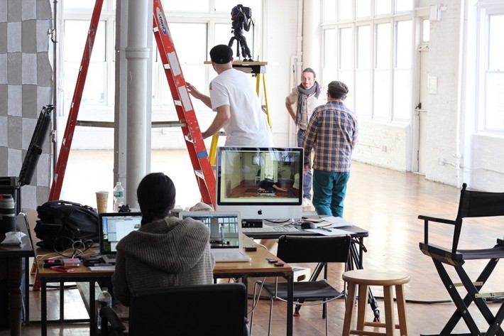 Fstoppers_CommercialShoot_pointers_setup_6