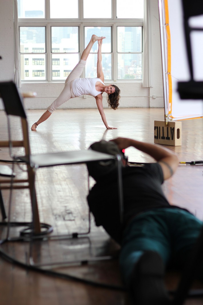 Fstoppers_CommercialShoot_pointers_stills_7