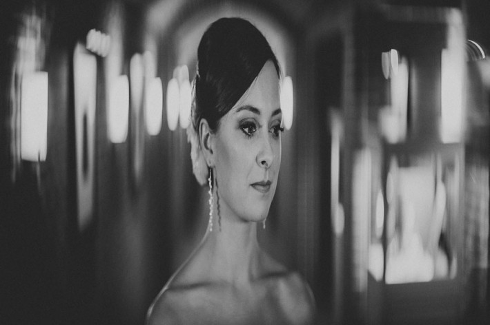 fstoppers-aaron-brown-squished-anamorphic-portrait